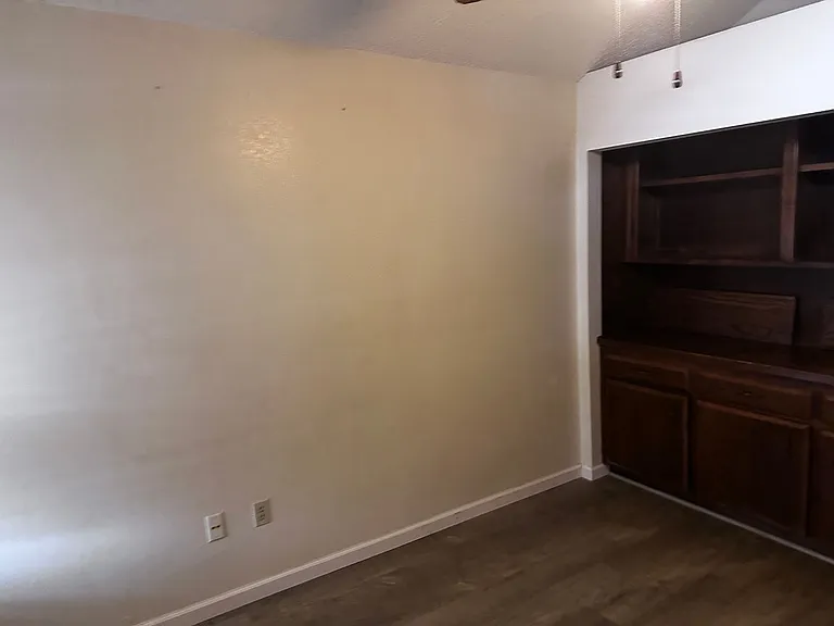7131 Hanover Cir — Photo 9