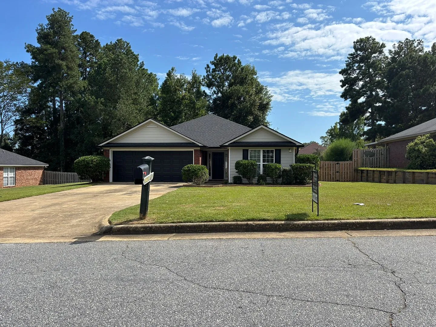 3BR/2BA Home with Great Room, Fireplace & Private Yard — Photo 1