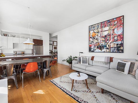 3rd image of 390 Wythe Ave APT 6F