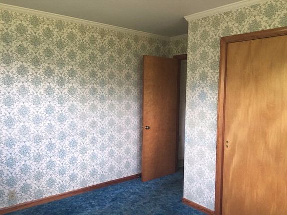 4th image of 1360 Edwards St