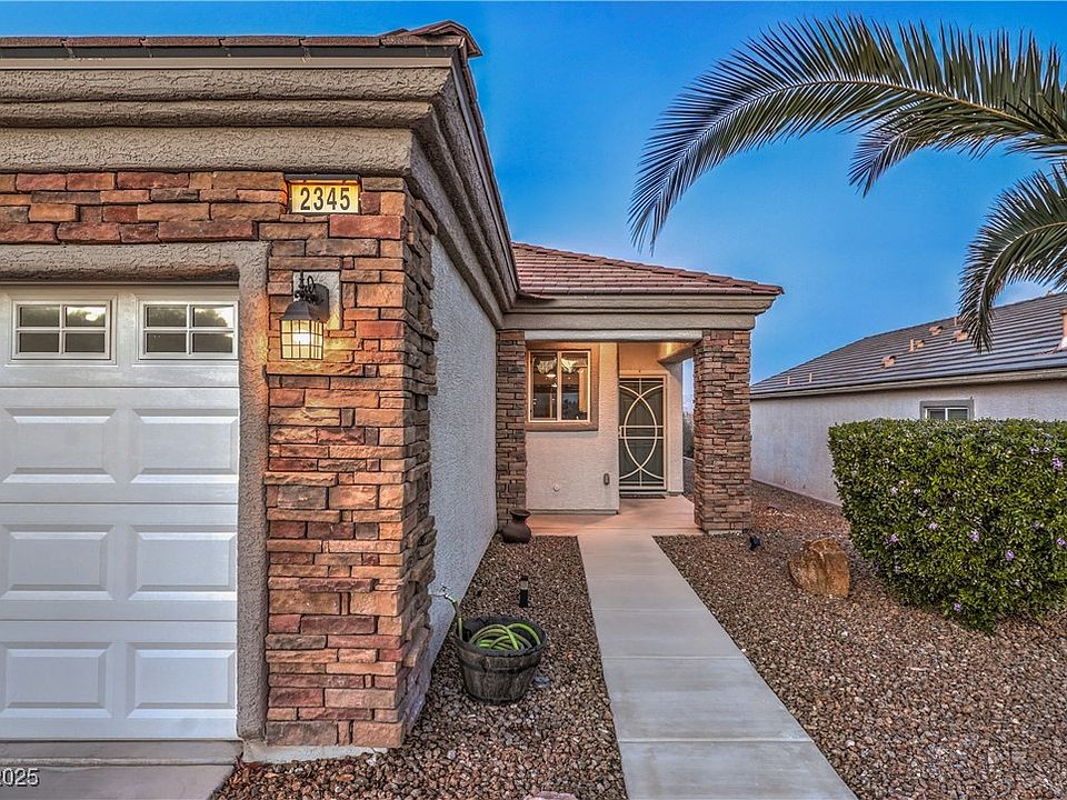 2345 Celestial Moon St, Henderson, NV 89044 | MLS #2670859
