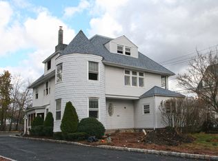 231 Claremont Ave APT 3, Montclair, NJ 07042