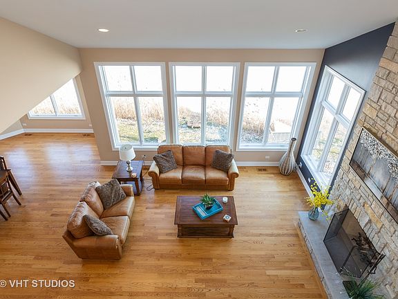 4th image of 860 Peninsula Dr
