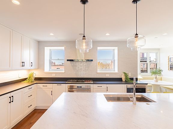 4th image of 6 Union Park APT 3