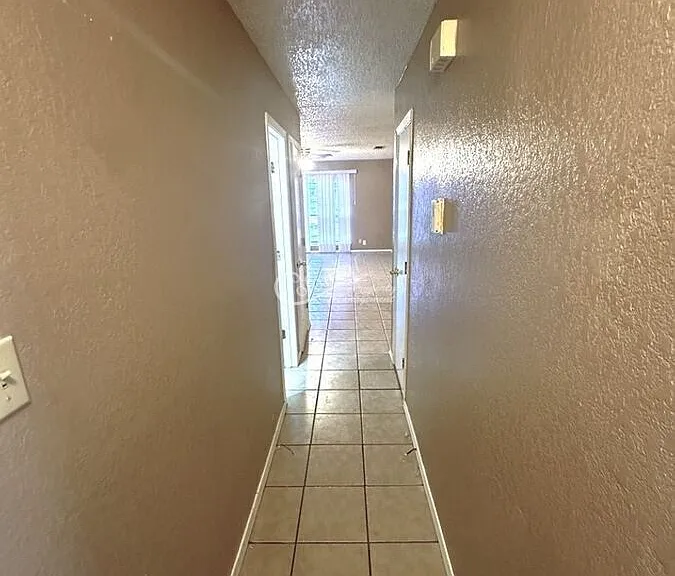 1514 Missouri Ave — Photo 7