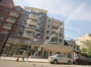 13249 41st Rd, Flushing, NY 11355