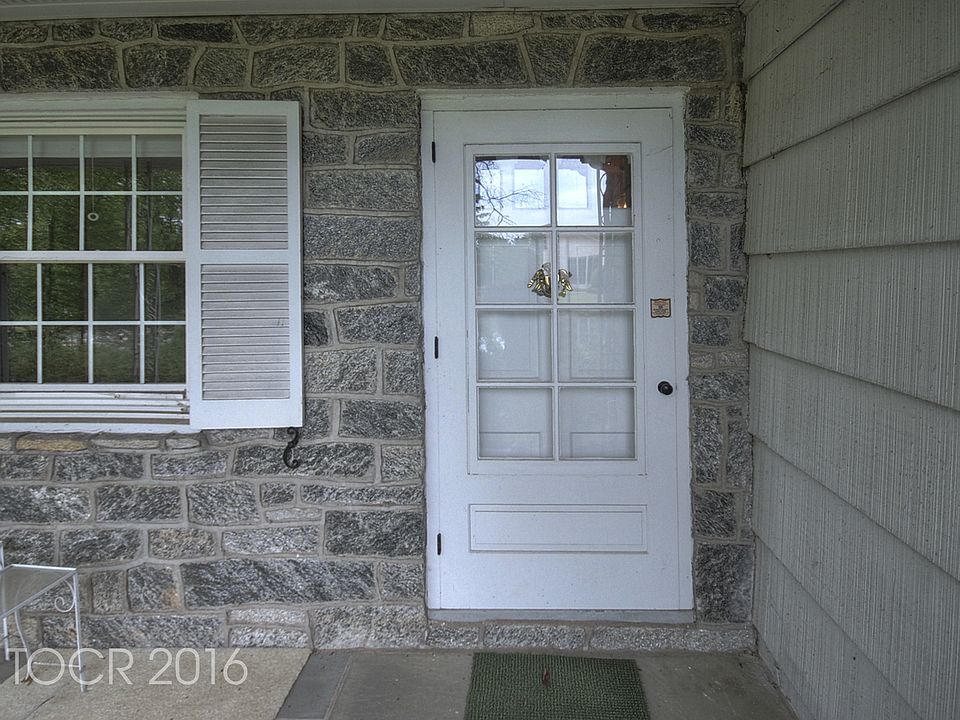1st image of 597 Russell Ave
