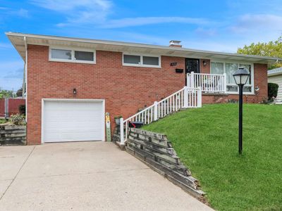 1226 Hilltop Dr, Milan, IL, 61264