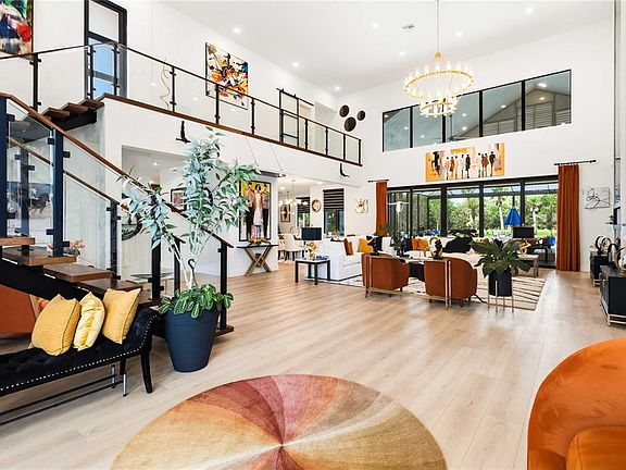 4th image of 17025 ROYAL PALM DRIVE