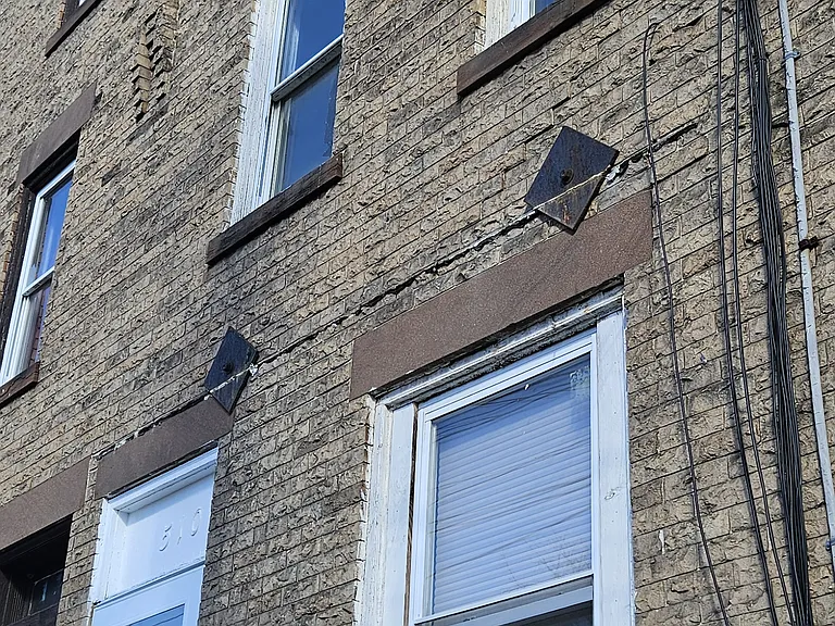 510 W Hanover St #HOUSE — Photo 17