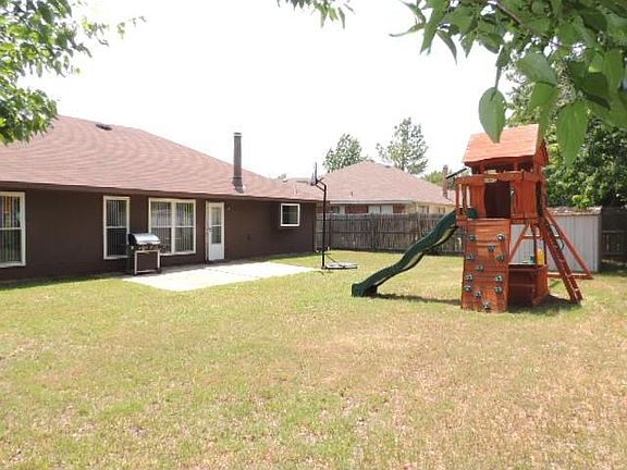 5th image of 2912 Country Creek Ln