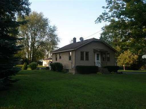 2nd image of 1019 Dahlia Ave