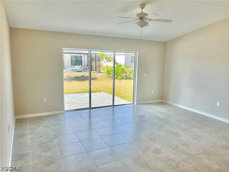 2538 NW 24th Pl — Photo 5
