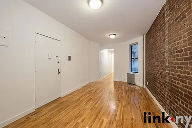Rented by Link NY Realty