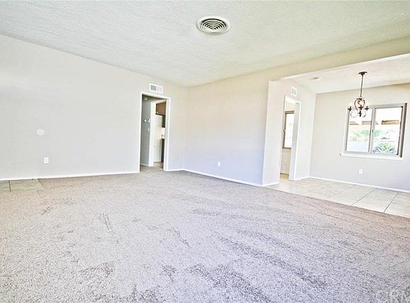 5th image of 3324 N Erwin Ave