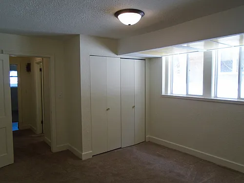 Floor plan E