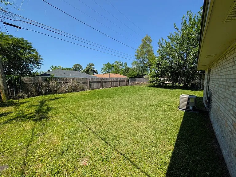2113 S Sugar Ridge Dr — Photo 10