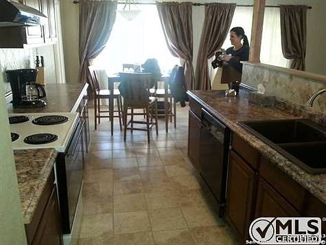 2nd image of 312 Mountain Shadows St