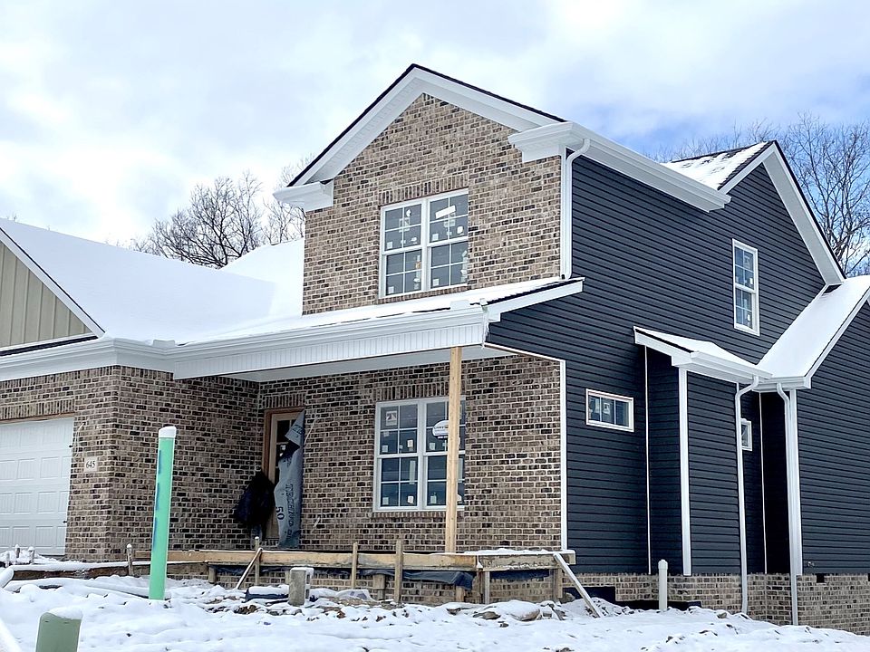 1st image of 645 Shaker Dr