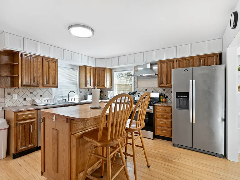 310 Aubuchon St — Photo 11