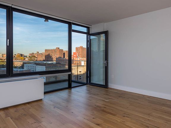 2nd image of 670 Pacific St #203