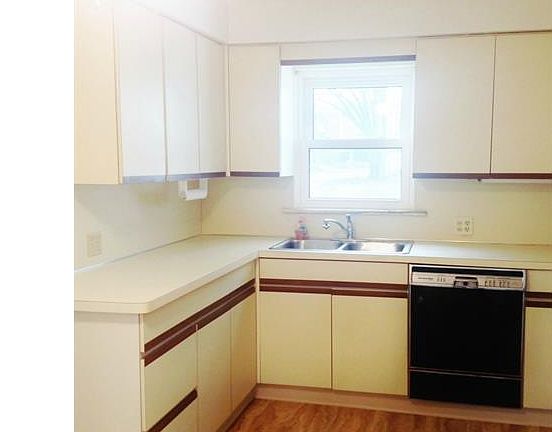 5th image of 1443 Henning Dr