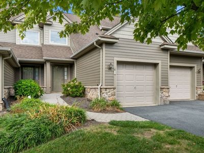 8 Cornwall Ct, Hamburg, NJ, 07419