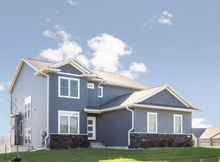 989 Kennedy Pkwy, Iowa City, IA 52246