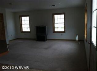 1220 Broad St, Montoursville, PA 17754