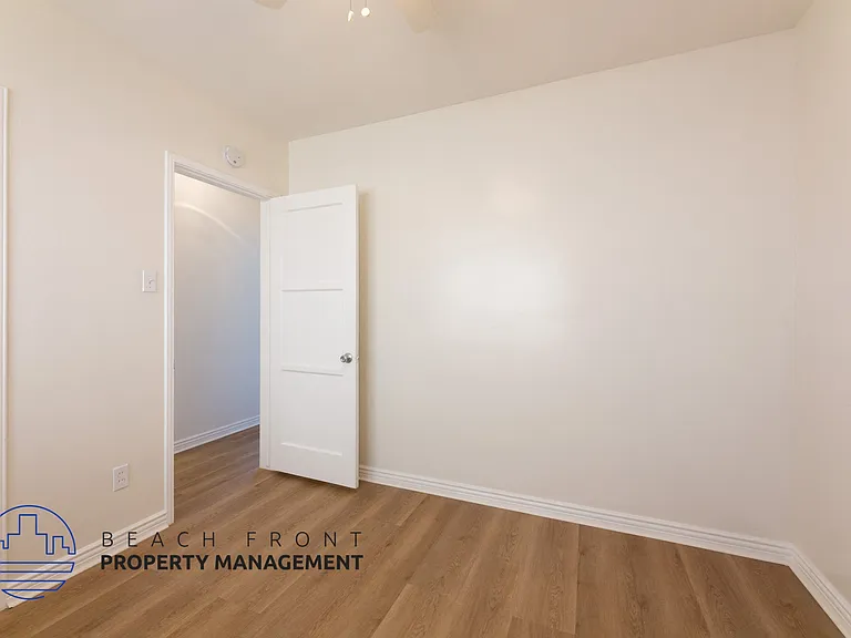 1249 E 3rd St — Photo 5