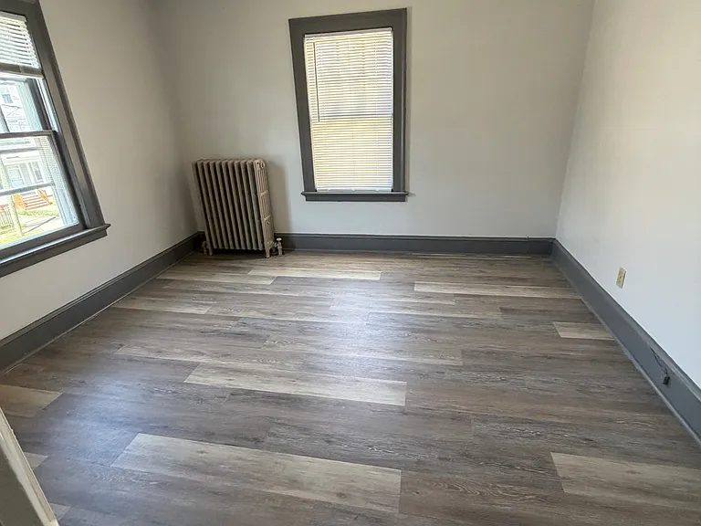 322 Hillside Ave — Photo 8