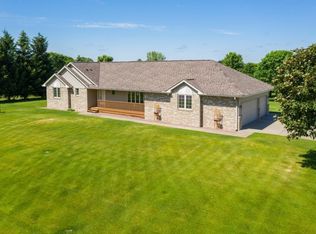 544 337th Ave NE, Cambridge, MN 55008