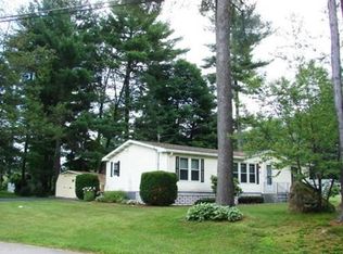 15 Rosewood Dr, Gardner, MA 01440