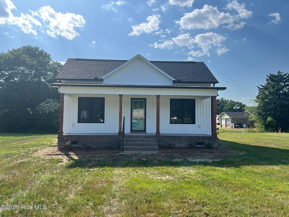 1st image of 133 Hillside Street