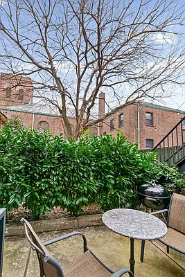 Rented by The Agency | media 6