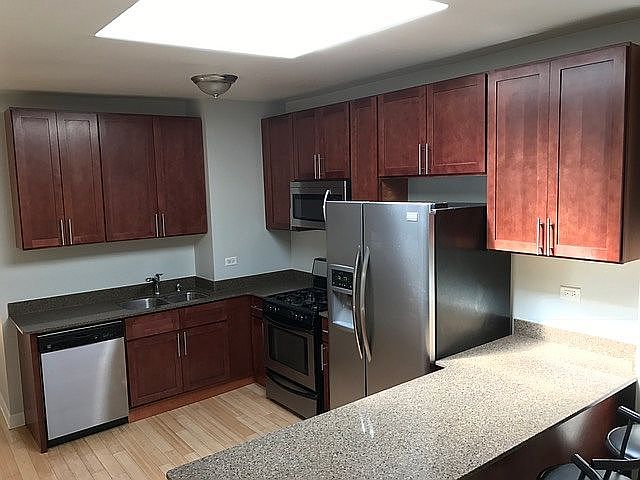 1st image of 2823 N Clybourn Ave #2