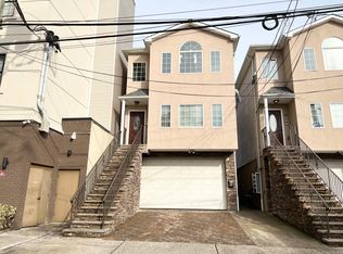 420 63rd St #1, West New York, NJ 07093