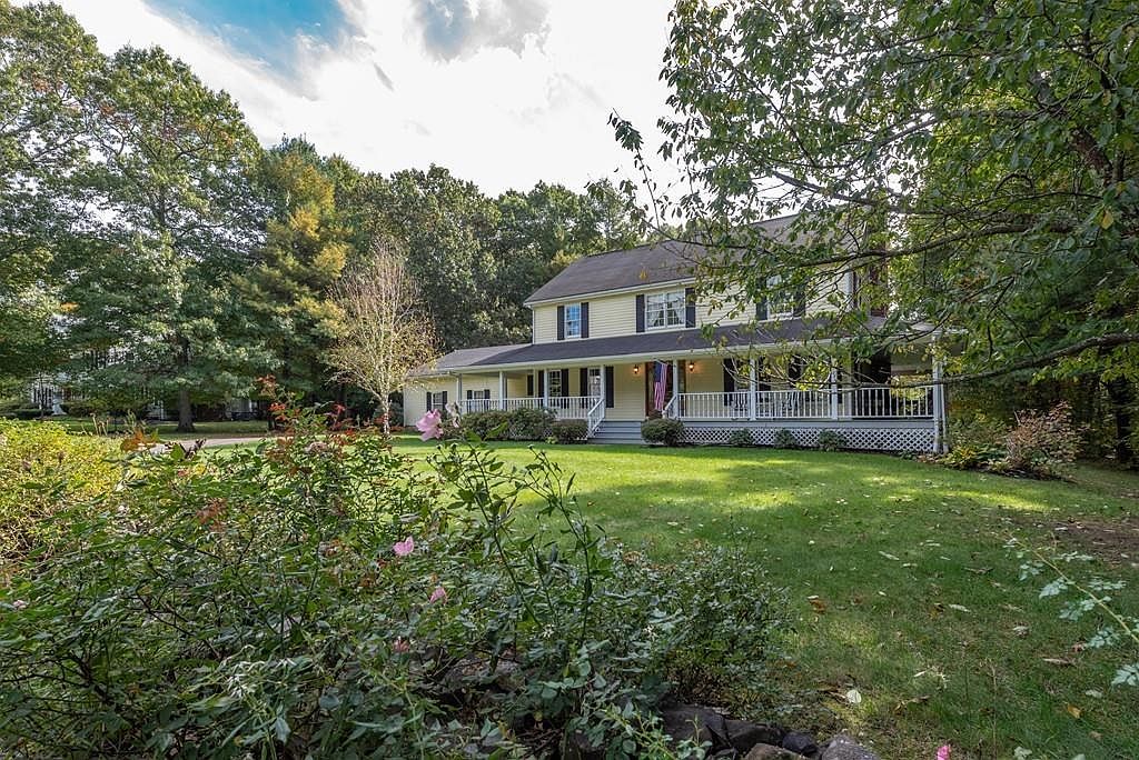 225 Grange Park, Bridgewater, MA 02324 Zillow