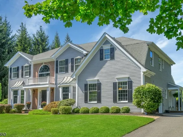 2 Ballantine Rd, Mendham Twp., NJ 07945