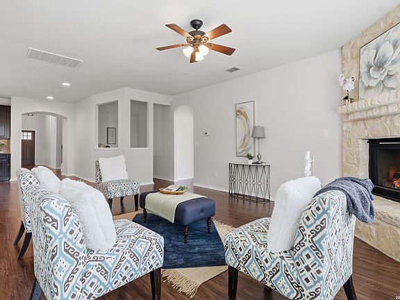4th image of 7611 Cielo Cove