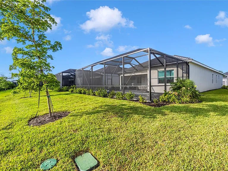 17662 Santorini Ct — Photo 51
