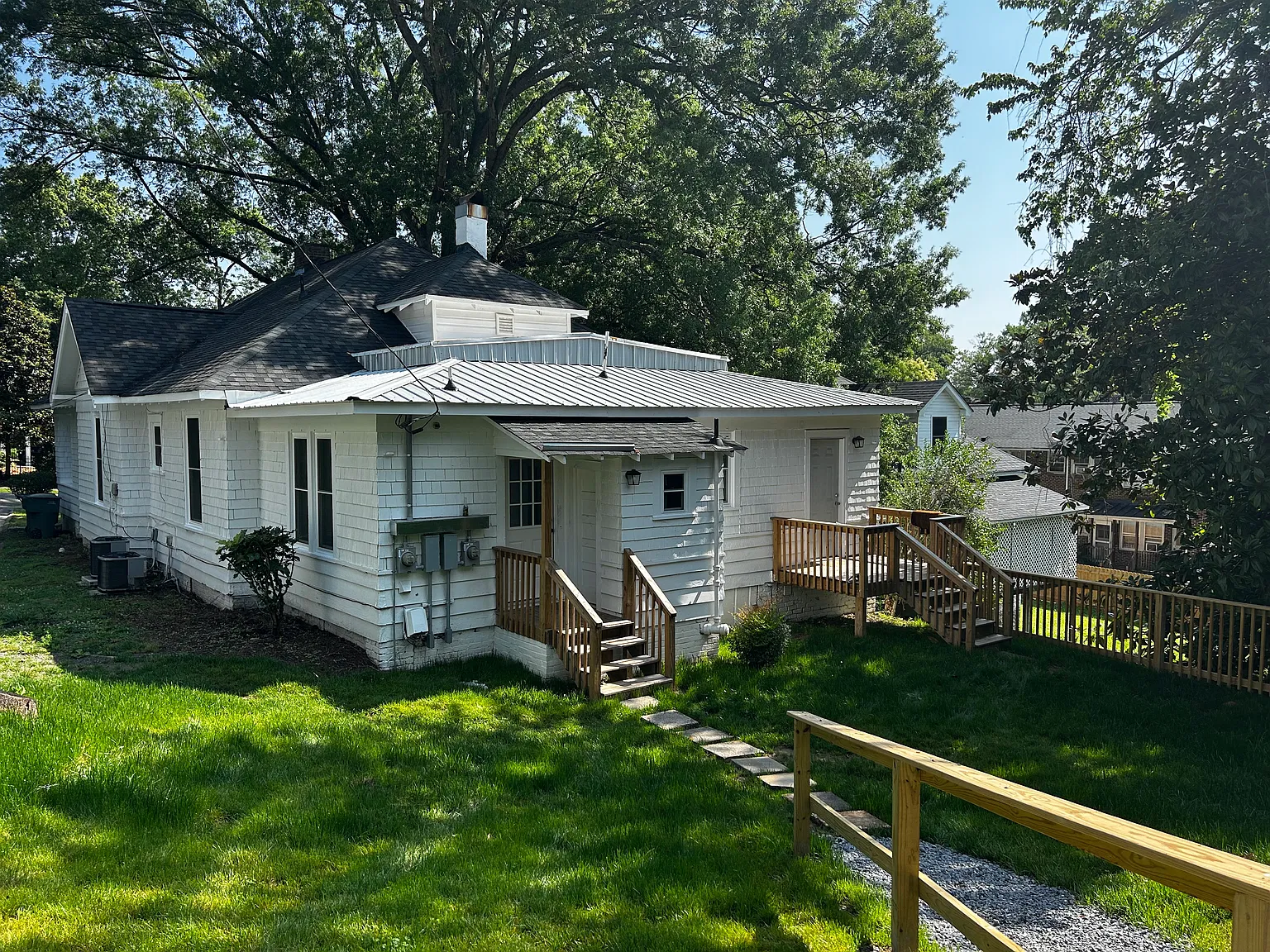 1 bed, $1,400 — Photo 3