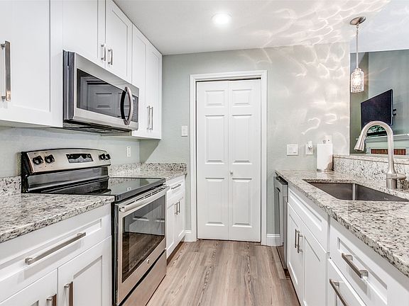 4th image of 12660 Hillcrest Rd APT 3206