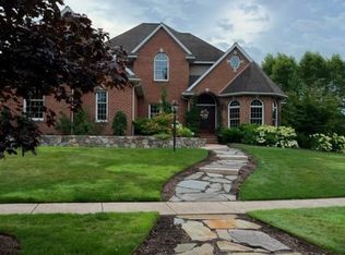 4345 Appaloosa Ct, Erie, PA 16506