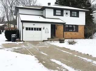 49 Sierra Dr, Pittsburgh, PA 15239