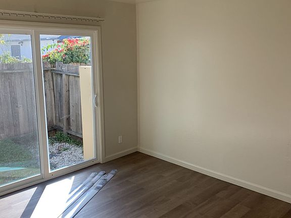 5th image of 16119 Maubert Ave APT D