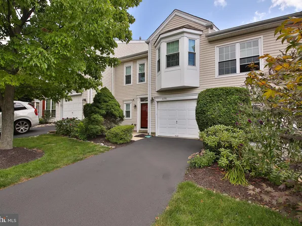 408 Santa Anita Dr, North Wales, PA 19454