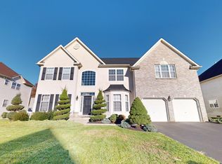 13 Latour Ln, Newark, DE 19702