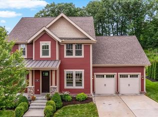 707 Onondaga Cir, Mars, PA 16046