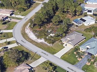 122 Jennifer Dr, Rotonda West, FL 33947